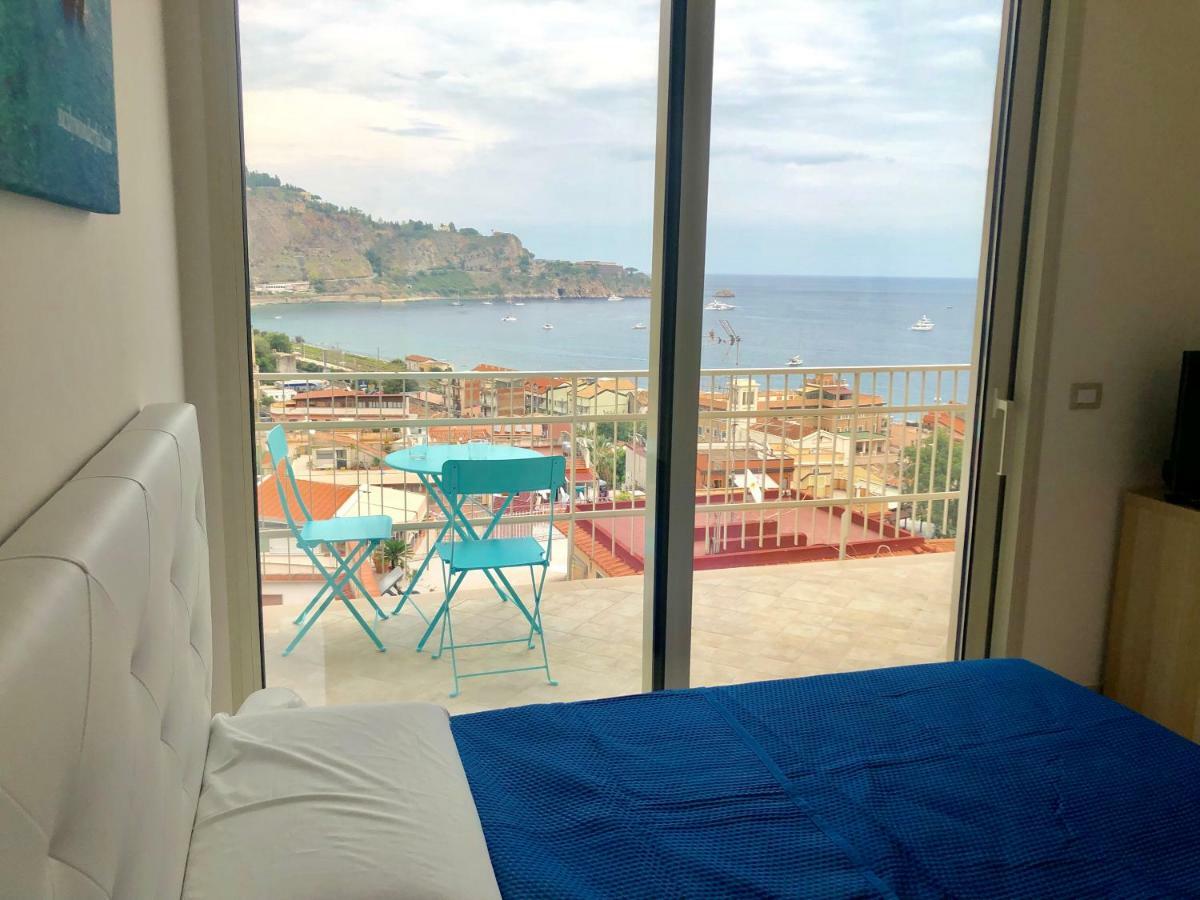 Apartamento Taormina Wonderful Solarium Giardini-Naxos Exterior foto